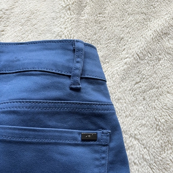 Up! Blue Cropped Stretch Jeans | Pull-On Mid Rise Capri Pants 69% Cotton - Picture 6 of 9